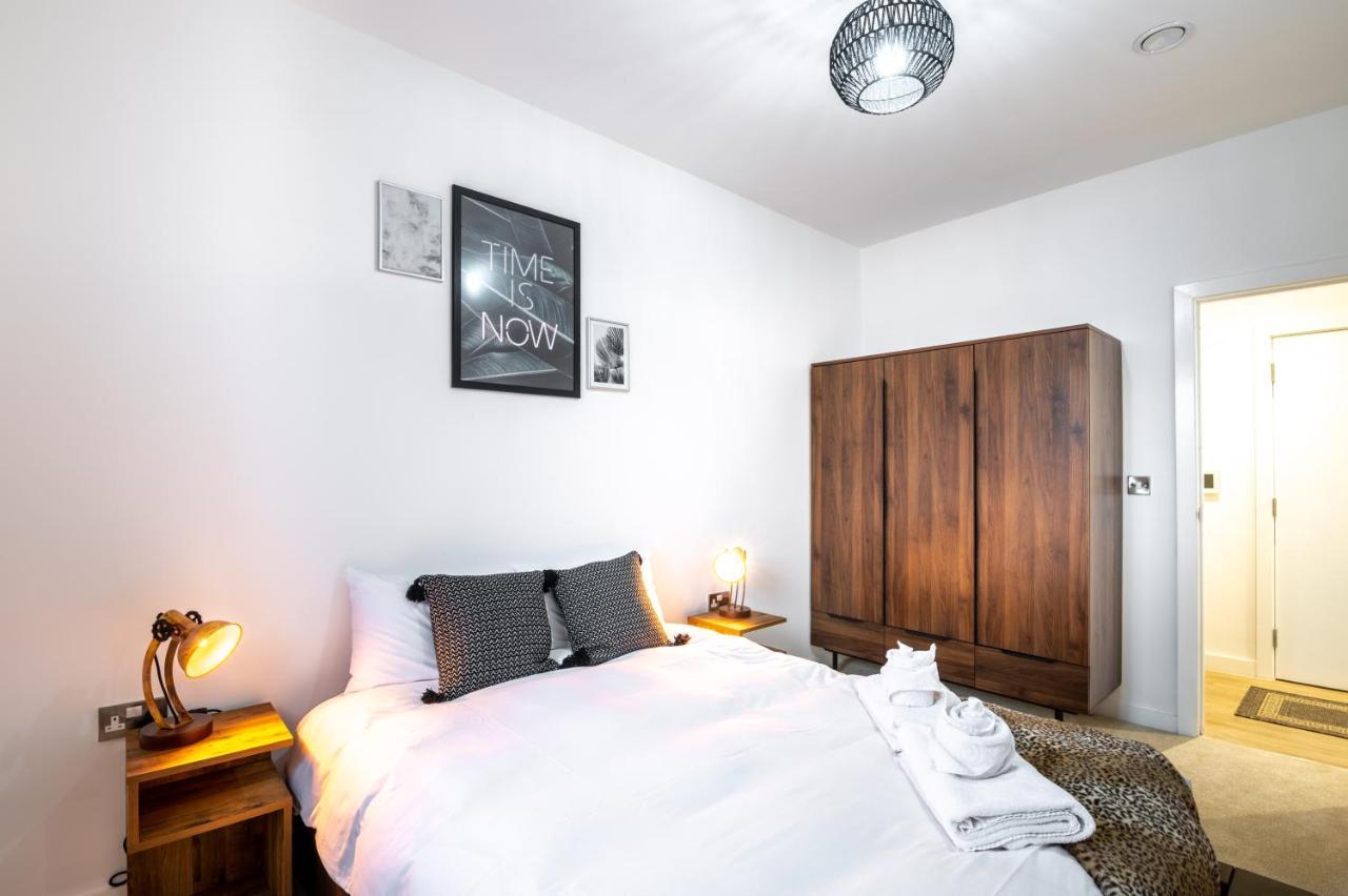 Comfy & Homely 2Bed Apartment - 5 Star Location Manchester Esterno foto