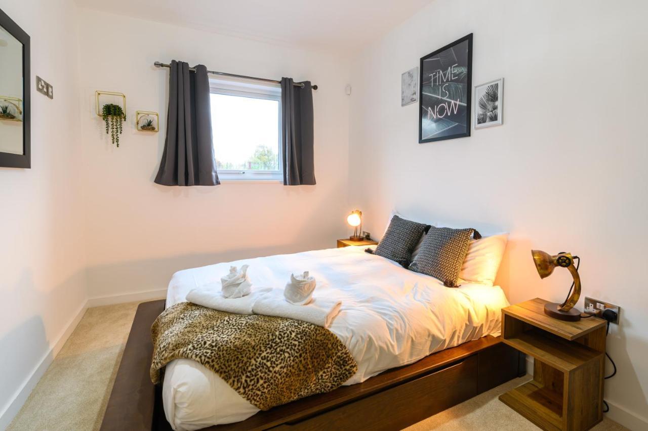 Comfy & Homely 2Bed Apartment - 5 Star Location Manchester Esterno foto